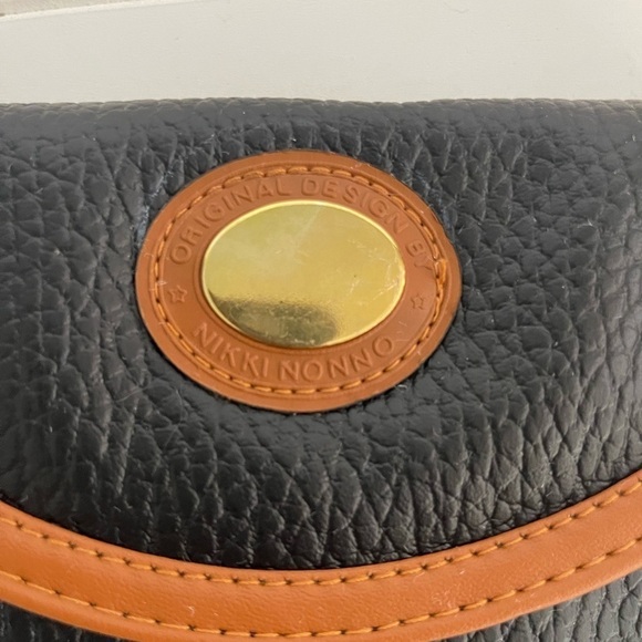 Vintage Nikki Nonno Set of 2 Clutch Handbag Black and Tan Pebble Leather Purse - Picture 8 of 11